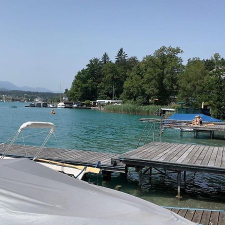 Ferienwohnung Velden Am See - 24 Holiday Mit Seezugang Velden am Wörthersee Екстериор снимка
